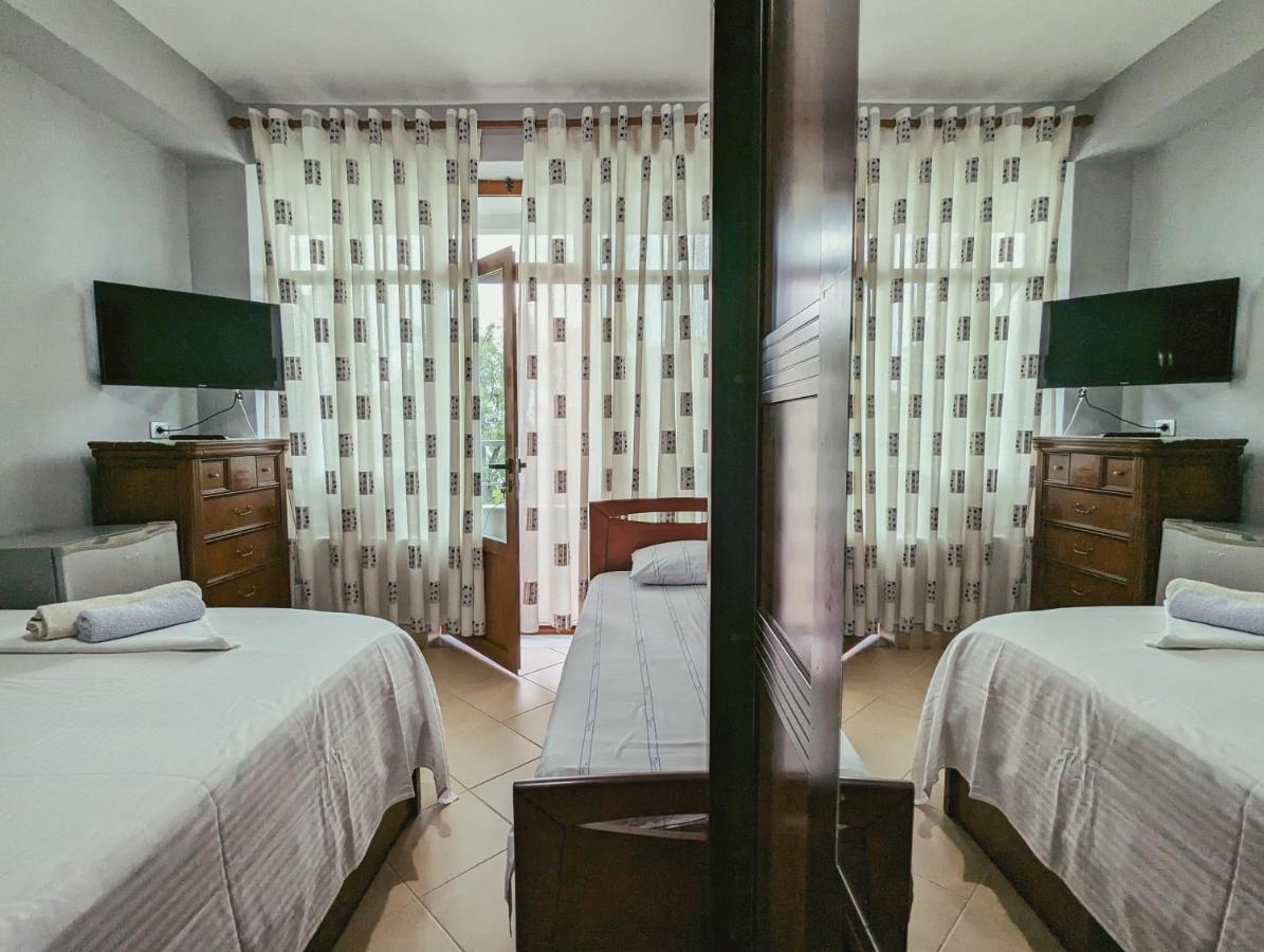 Vila Vadeha Pogradec Exterior foto